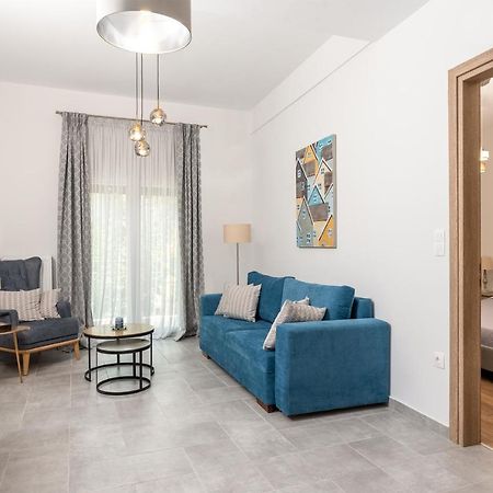 Cozy Corner - Central Stylish Apartment Волос Екстериор снимка